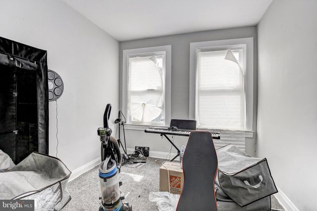 925 N KRESSON ST, Baltimore, MD 21205