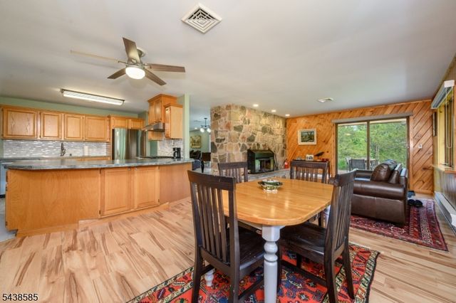 13 Central Ave, Readington Twp., NJ 08889