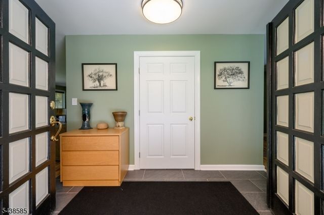 13 Central Ave, Readington Twp., NJ 08889