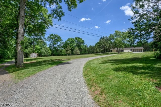 13 Central Ave, Readington Twp., NJ 08889