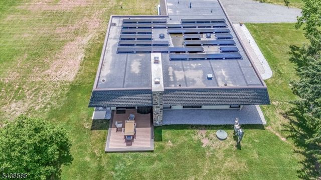 13 Central Ave, Readington Twp., NJ 08889