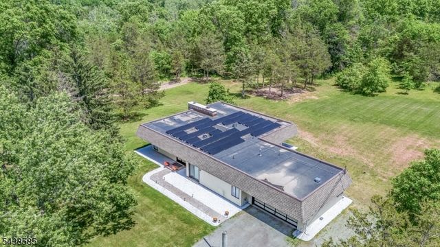 13 Central Ave, Readington Twp., NJ 08889