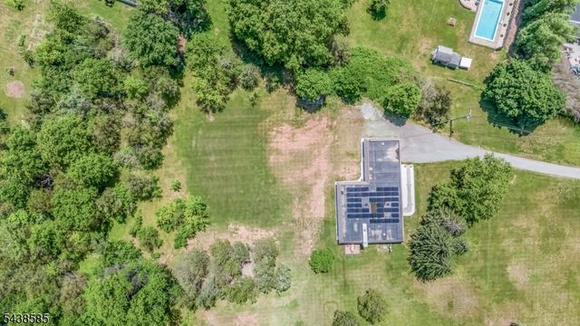 13 Central Ave, Readington Twp., NJ 08889