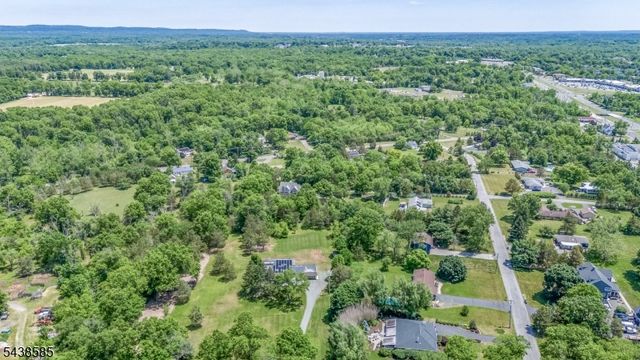13 Central Ave, Readington Twp., NJ 08889