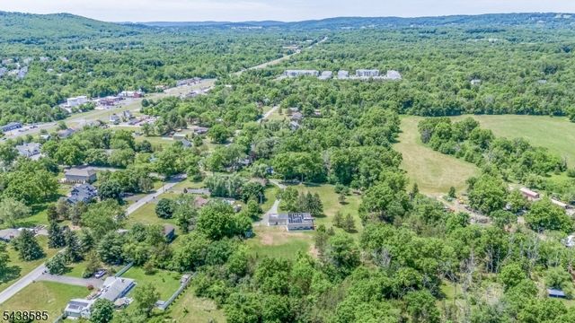 13 Central Ave, Readington Twp., NJ 08889