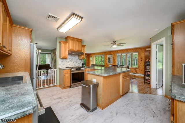 13 Central Ave, Readington Twp., NJ 08889