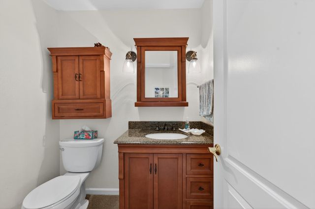 26583 Table Meadow Rd, Auburn, CA 95602