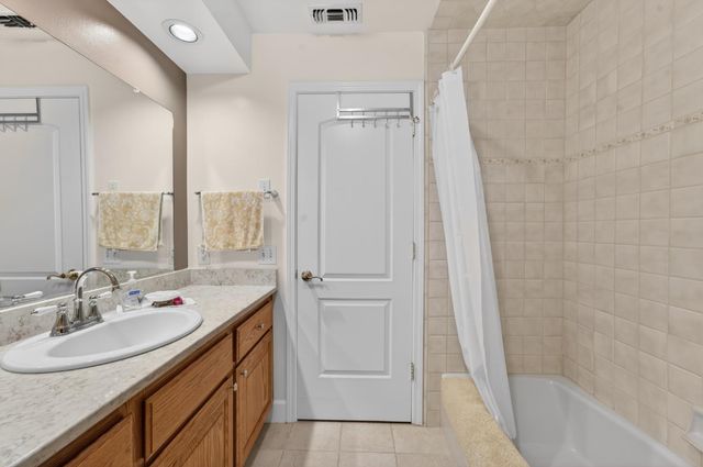 26583 Table Meadow Rd, Auburn, CA 95602