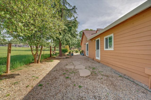 26583 Table Meadow Rd, Auburn, CA 95602