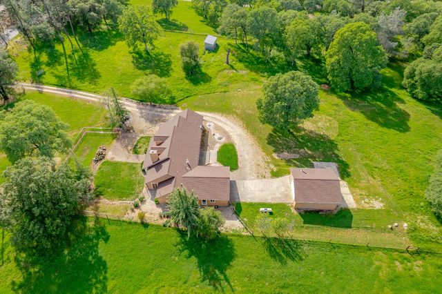 26583 Table Meadow Rd, Auburn, CA 95602