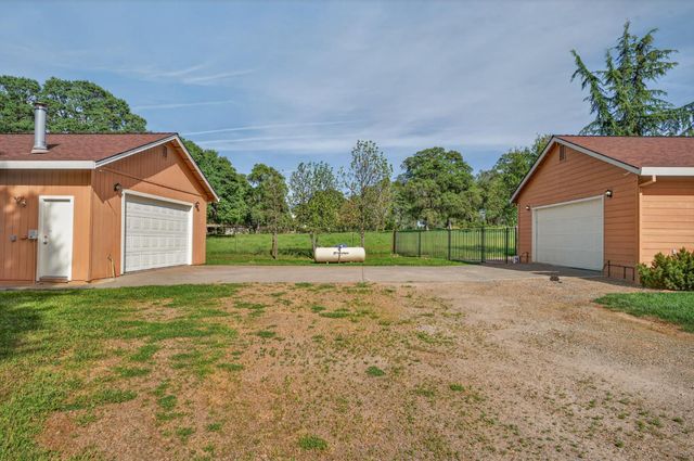 26583 Table Meadow Rd, Auburn, CA 95602