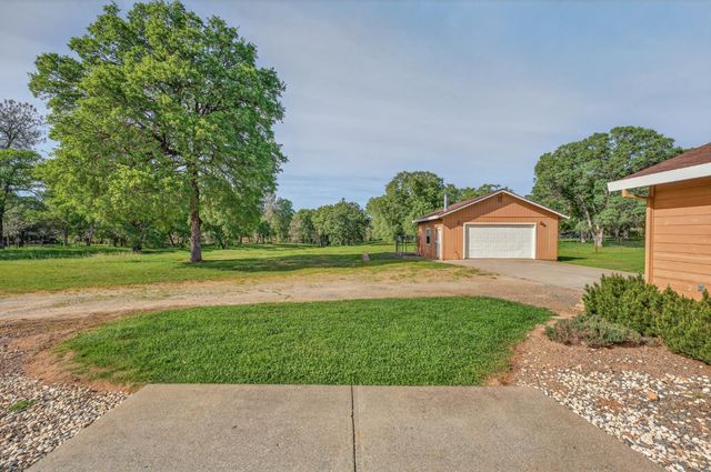26583 Table Meadow Rd, Auburn, CA 95602
