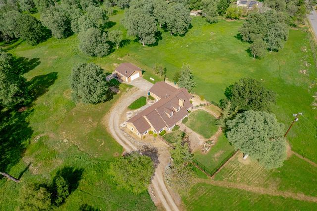 26583 Table Meadow Rd, Auburn, CA 95602