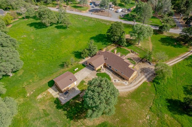 26583 Table Meadow Rd, Auburn, CA 95602