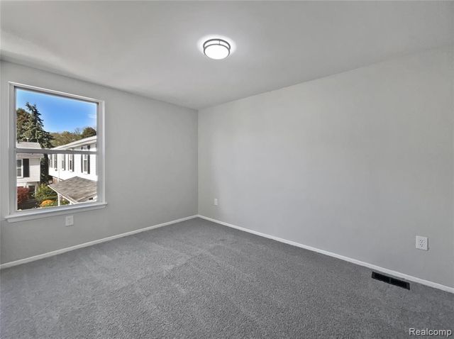 21763 Hidden Rivers Drive, Southfield, MI 48075