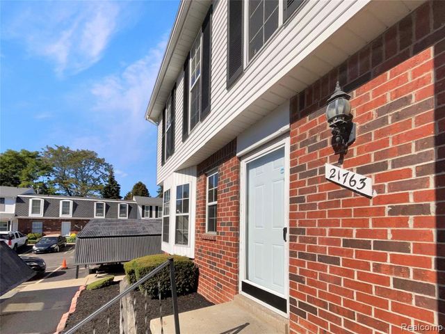 21763 Hidden Rivers Drive, Southfield, MI 48075