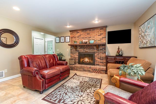 7670 Five Lakes Drive, Grant Twp, MI 48622