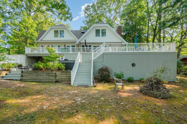 7670 Five Lakes Drive, Grant Twp, MI 48622