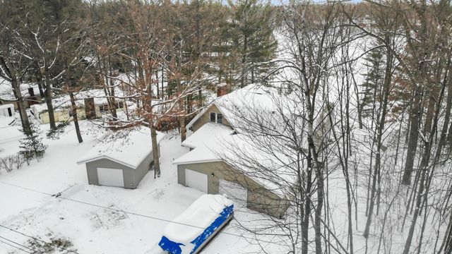 7670 Five Lakes Drive, Grant Twp, MI 48622