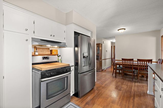 17375 Homestead Road, Carver, MN 55315