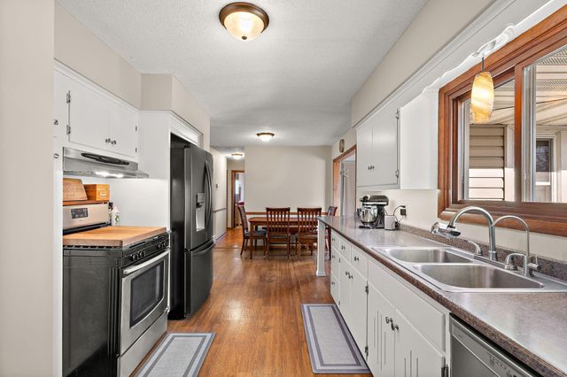 17375 Homestead Road, Carver, MN 55315