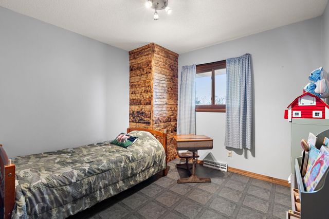 17375 Homestead Road, Carver, MN 55315