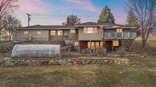 17375 Homestead Road, Carver, MN 55315