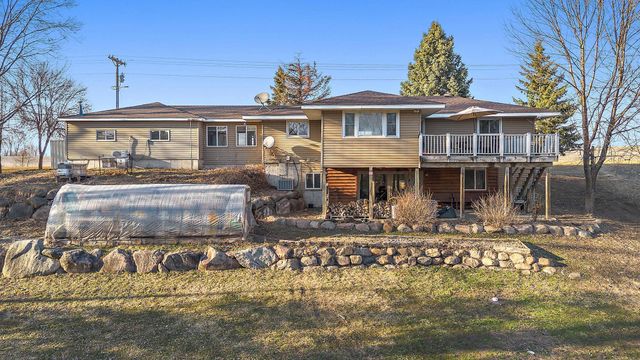 17375 Homestead Road, Carver, MN 55315