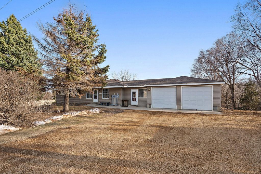 17375 Homestead Road, Carver, MN 55315