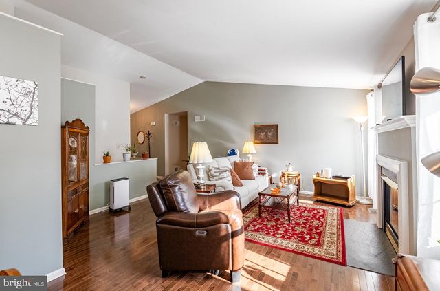 4008 RIVER RD, Reading, PA 19605