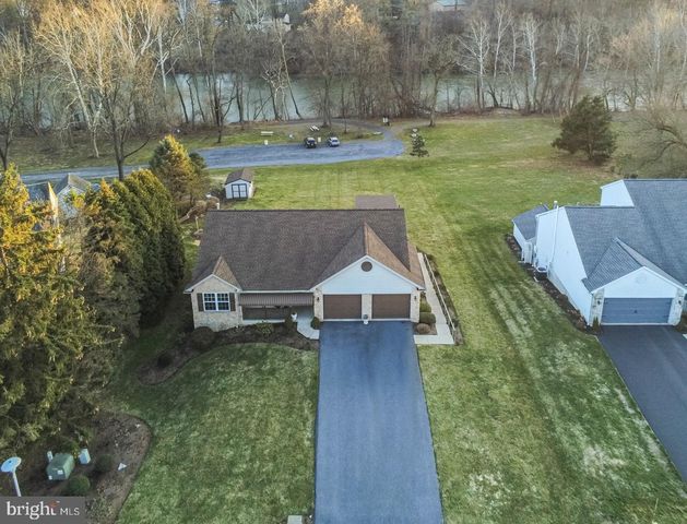 4008 RIVER RD, Reading, PA 19605