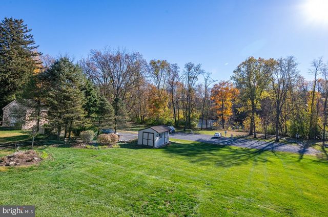 4008 RIVER RD, Reading, PA 19605