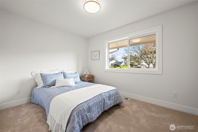 1774 N Jackson Avenue, Tacoma, WA 98406