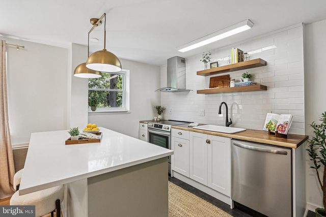 452 CENTER ST, Collingswood, NJ 08108
