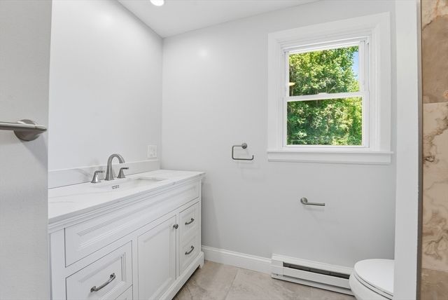 30 Kathy Ter, Agawam, MA 01030