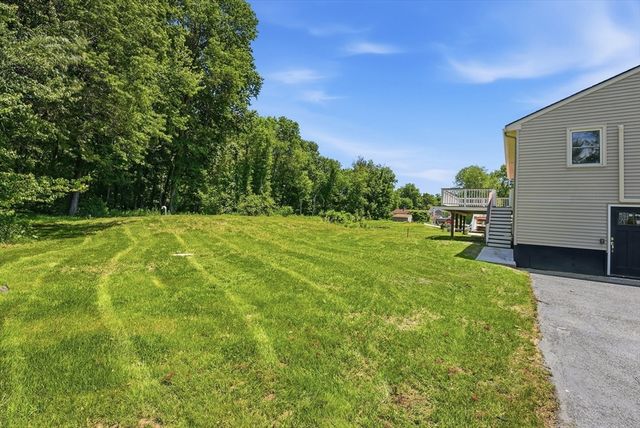 30 Kathy Ter, Agawam, MA 01030