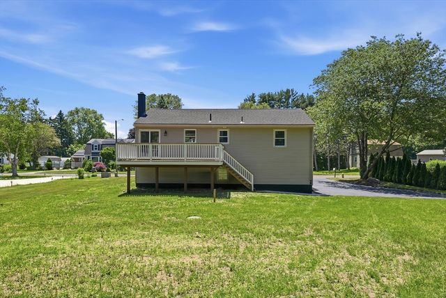 30 Kathy Ter, Agawam, MA 01030
