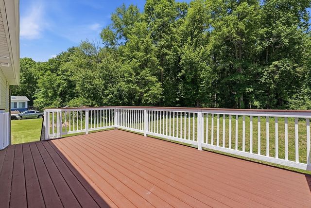 30 Kathy Ter, Agawam, MA 01030