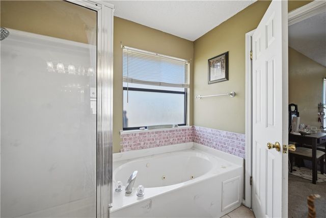 5502 Queensborough, Corpus Christi, TX 78413