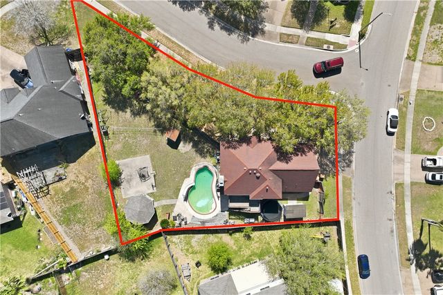 5502 Queensborough, Corpus Christi, TX 78413