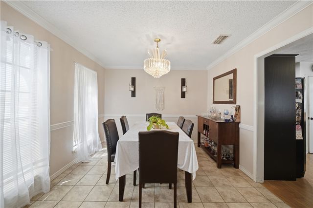 5502 Queensborough, Corpus Christi, TX 78413