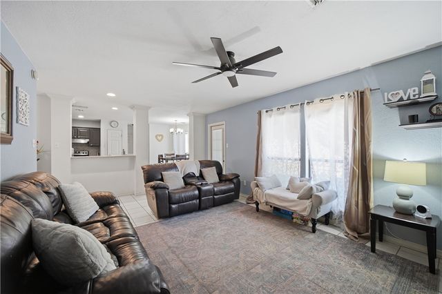 5502 Queensborough, Corpus Christi, TX 78413