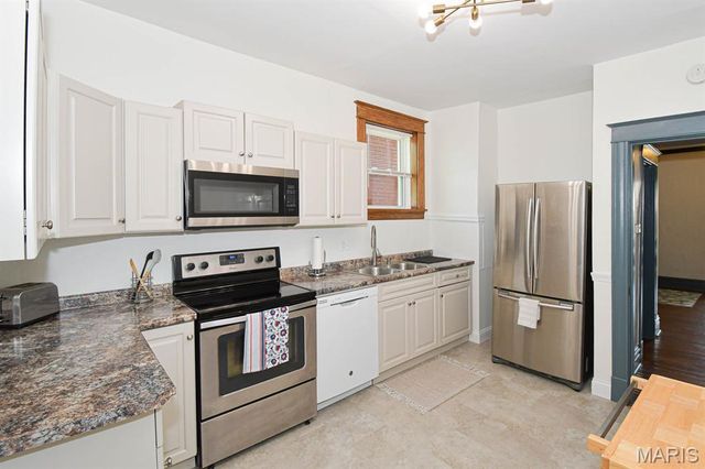2821 Minnesota Avenue, St Louis, MO 63118