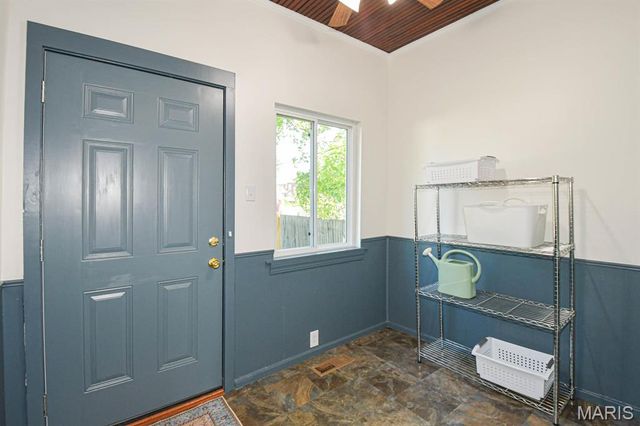 2821 Minnesota Avenue, St Louis, MO 63118