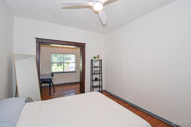 2821 Minnesota Avenue, St Louis, MO 63118