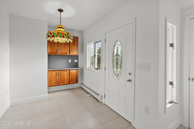 91 Cayuga Avenue, Oceanport, NJ 07757