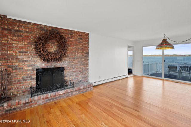 91 Cayuga Avenue, Oceanport, NJ 07757