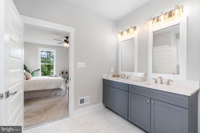 3104 PAPER MILL RD, Phoenix, MD 21131