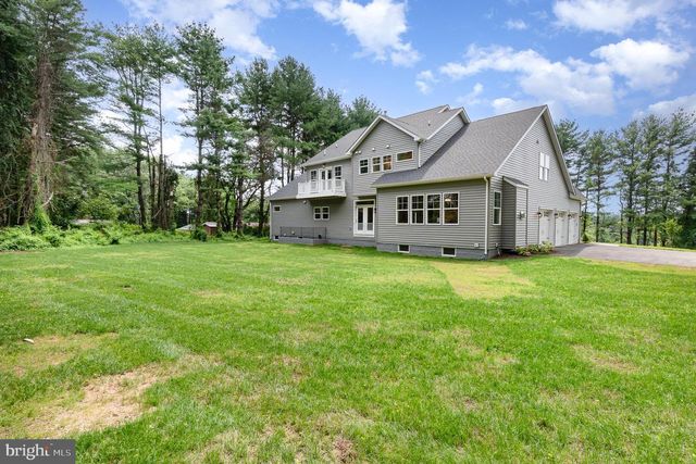 3104 PAPER MILL RD, Phoenix, MD 21131