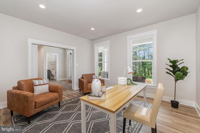 3104 PAPER MILL RD, Phoenix, MD 21131